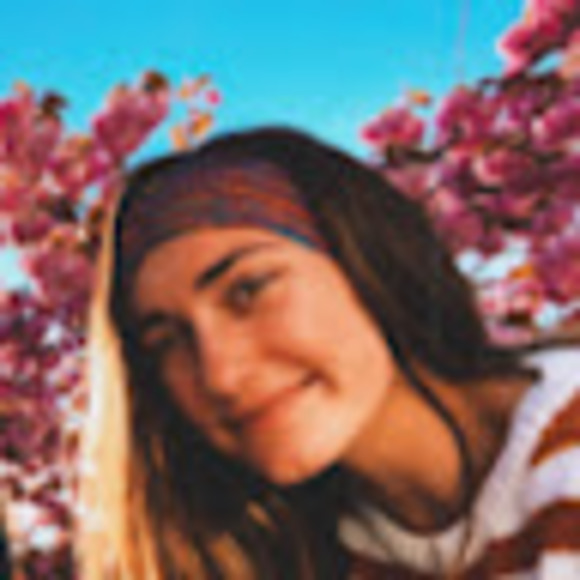 Meet your Posher, Rachael - Picture 1 of 1